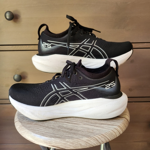 Asics Shoes - ASICS Womens Gel Nimbus 25 Black and White Athletic Sneakers Size 7.5